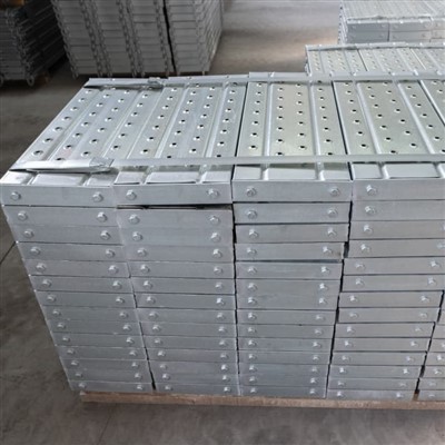 Tērauda sastatņu dēļi